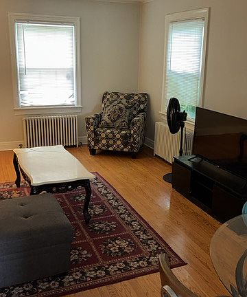 3rd image of 579 S Willard St