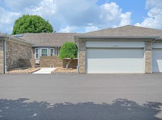 48569 Lacota Ct, Shelby Township, MI 48315