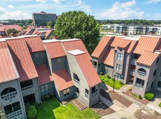 9037 J M Keynes Dr UNIT 22, Charlotte, NC