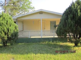 19 Pine St, Fort Mitchell, AL 36856