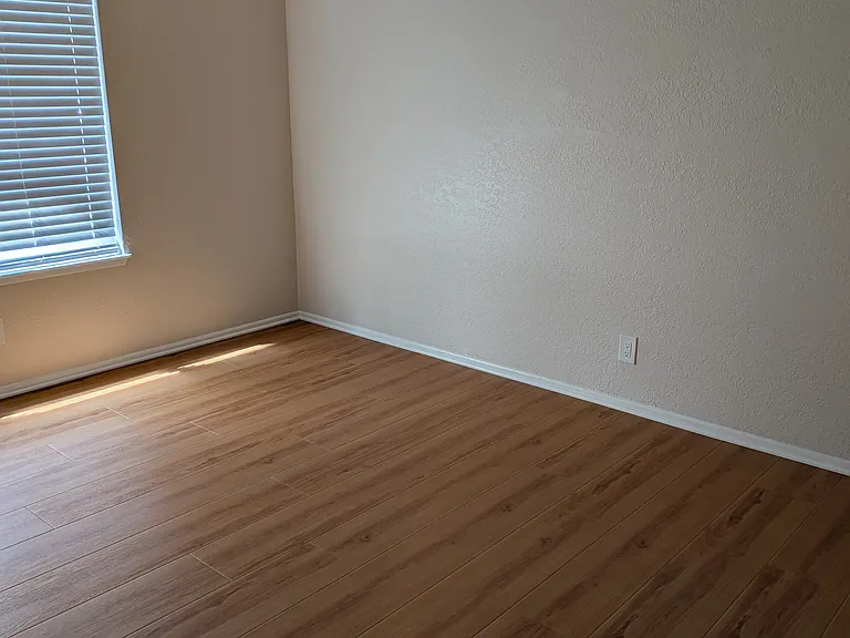 Sierra Vista Way — Photo 12