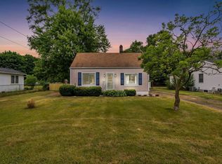 134 W Willow St, Perry, MI 48872