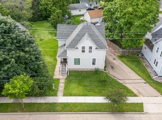 1436 W Prospect Ave, Appleton, WI 54914
