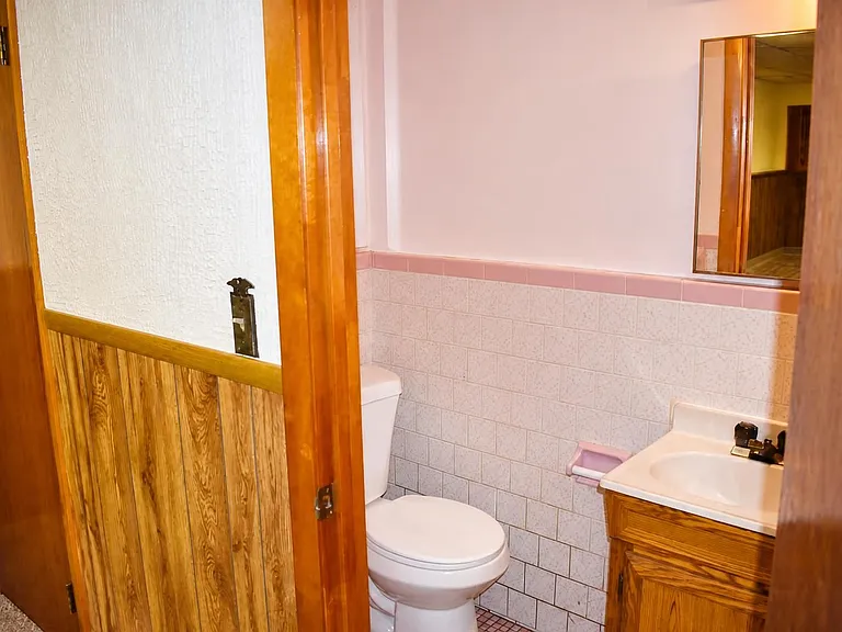 137 Cross St — Photo 12