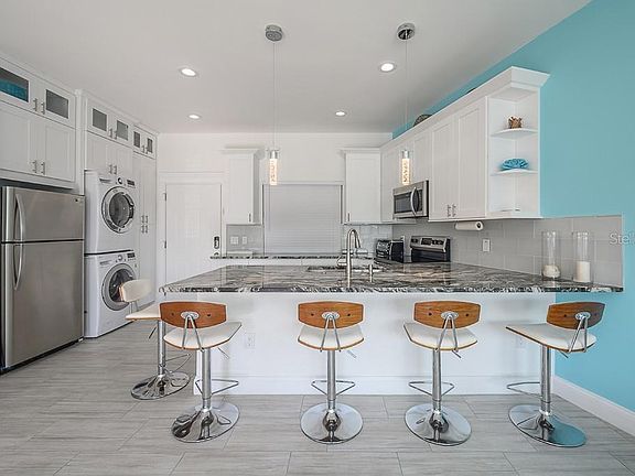 4th image of 3100 Gulf Blvd APT 314