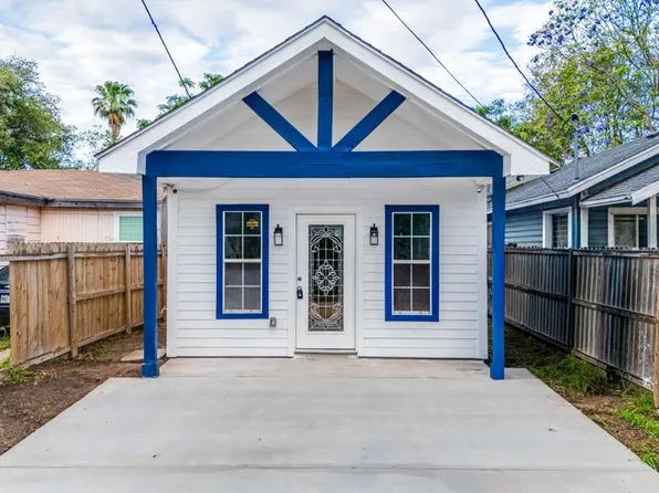 1542 Arthur St, Brownsville, TX 78521