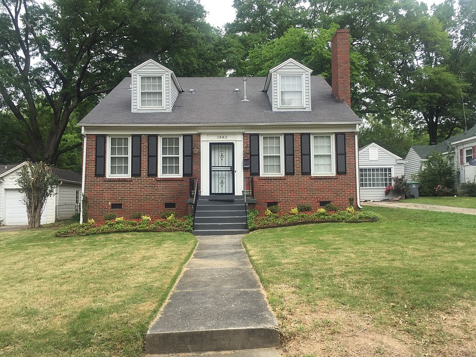 House Front Pic 1