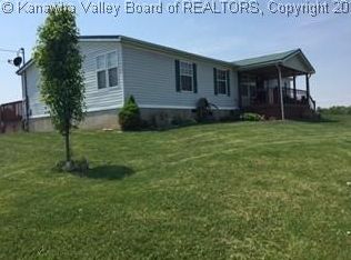 518 Jim Ridge Rd, Leon, WV 25123
