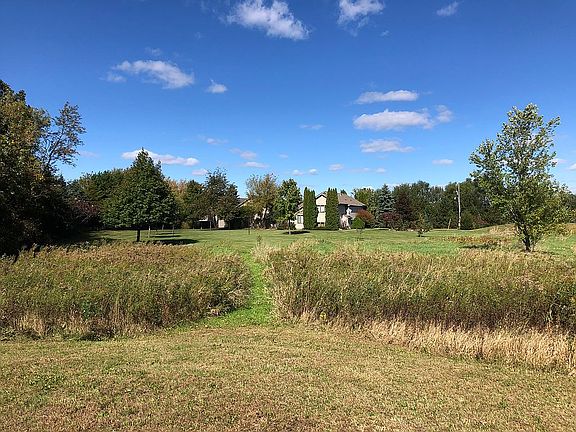 4th image of 25070 Vergus Ave