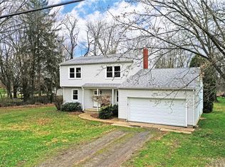 2474 Johnnycake Rd SE, Warren, OH 44484