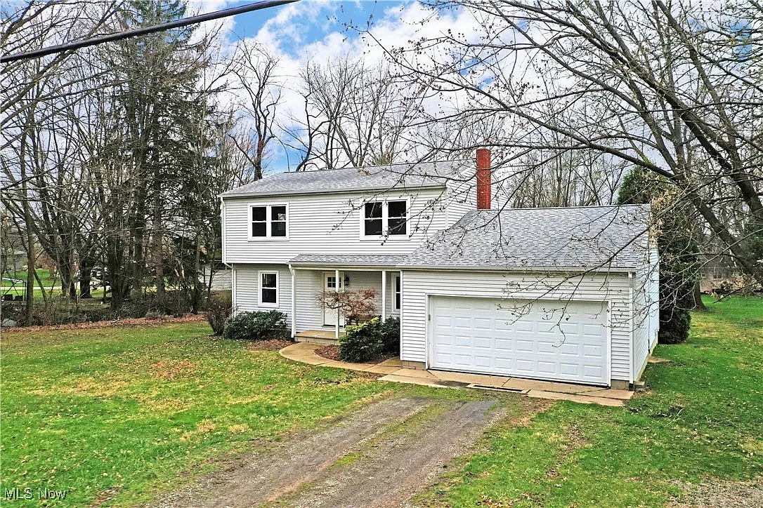 2474 Johnnycake Rd SE photo 1