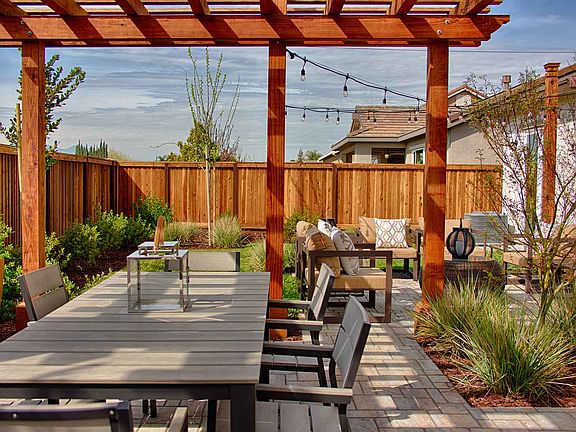 Homesite 314 - Backyard