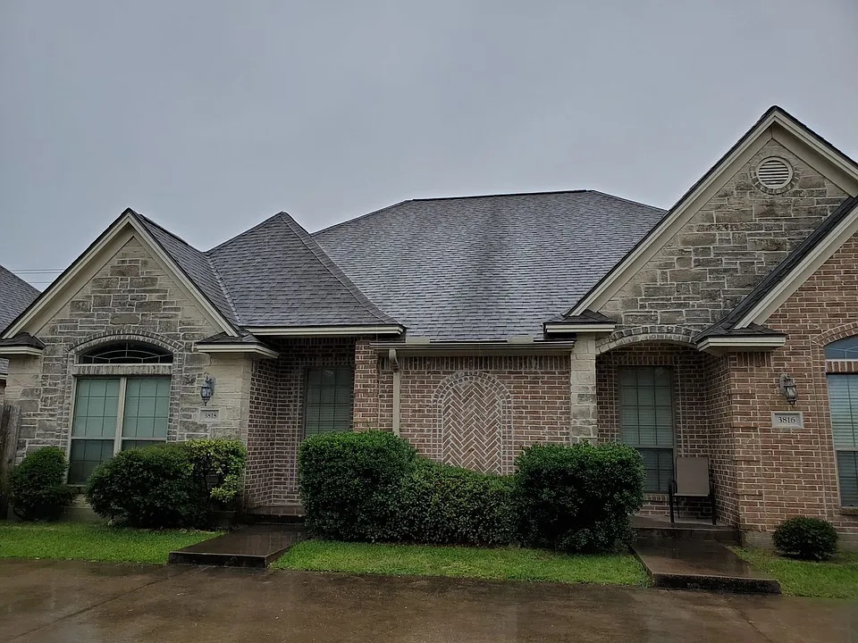 3816 Oldenburg Ln