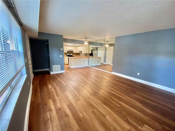3rd image of 83 Windtree Ln Building K
