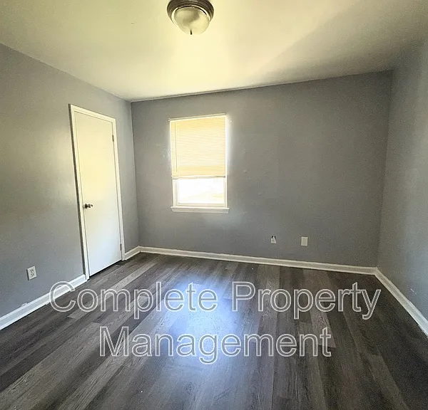 409 Oporto Madrid Blvd S #J — Photo 3
