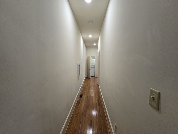 5th image of 1715 W Main St APT A