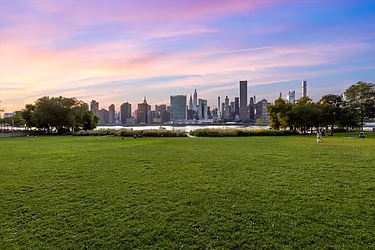 Rented by Fact Real Estate LLC