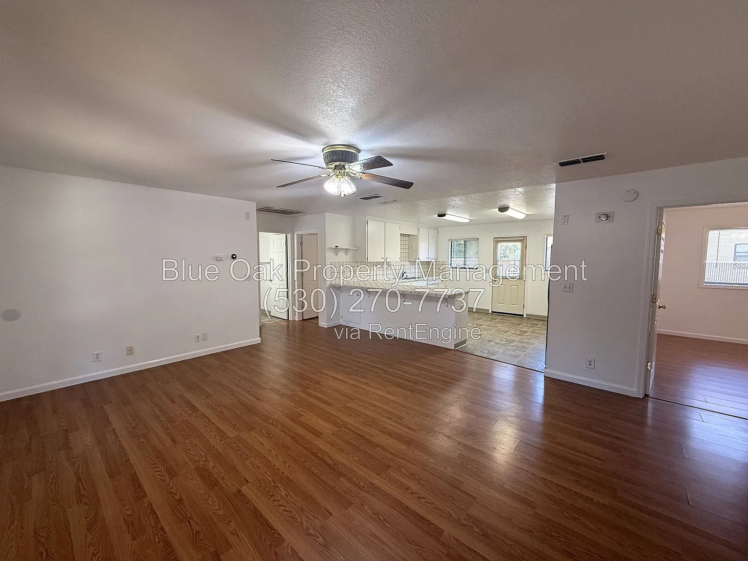 3 bed, 2.0 bath, 1301 sqft, $1,950 — Photo 2
