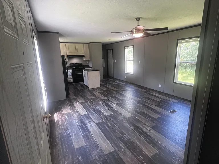 13961 Hartman Ln — Photo 19