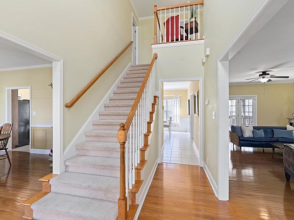 2nd image of 261 Cullom Way