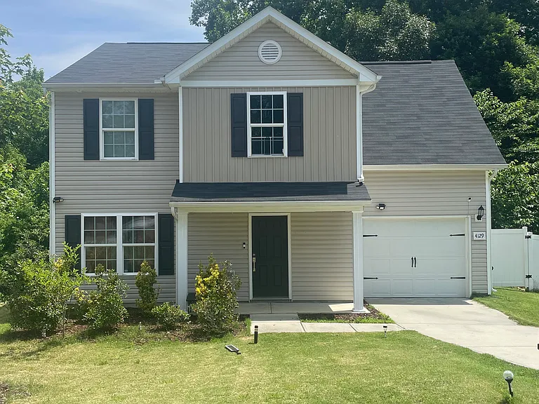 4129 Meredith Woods Ln — Photo 1