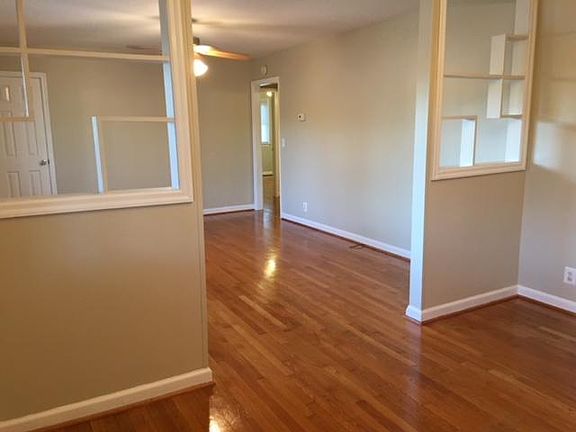 5th image of 803 Culpeper St