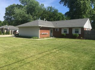 2625 Chevy Chase Dr, Joliet, IL 60435