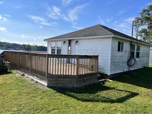 80899 County Road 652, Lawton, MI 49065