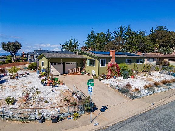 2nd image of 1855 Andrew Ct
