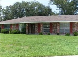 5 Parkwood Cir, Long Beach, MS 39560