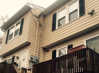 27 Pleasant View Ave, Lynn, MA 01902