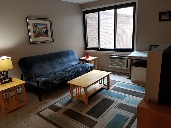 3rd image of 455 W Saint James Pl APT 206
