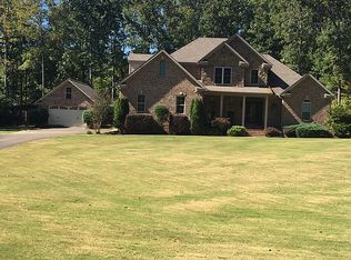 176 Grandview Loop, Selmer, TN 38375