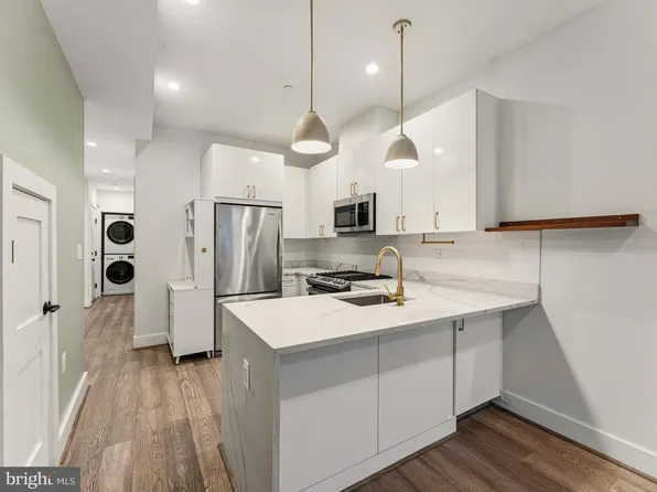 1120 Penn St NE APT 2, Washington, DC 20002