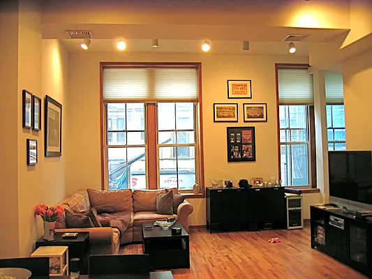 Rented by The Loft Broker | media 38