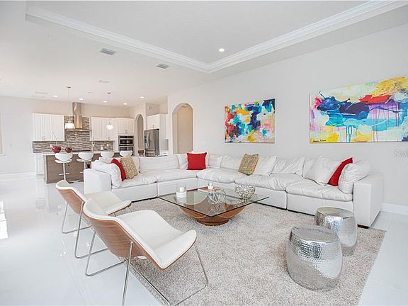 5th image of 10306 Angel Oak Ct