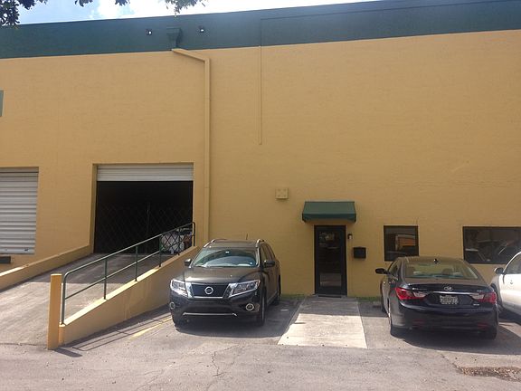 4th image of 6535 NW 84th Ave #D