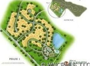 50 Black Iron Ln, Hendersonville, NC 28792