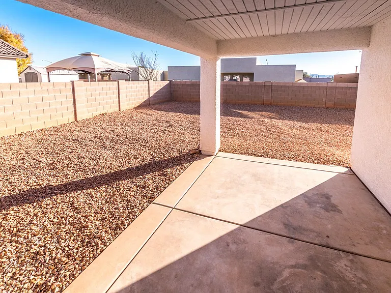2337 Horizon Dr — Photo 38