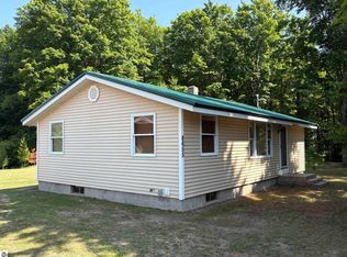 8655 Campbell Rd SE, Fife Lake, MI 49633