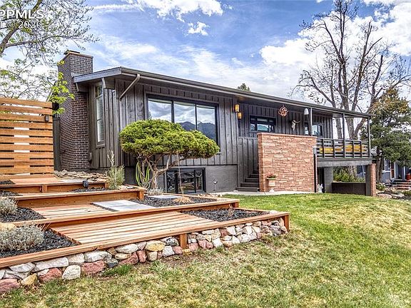 3rd image of 609 Pioneer Ln
