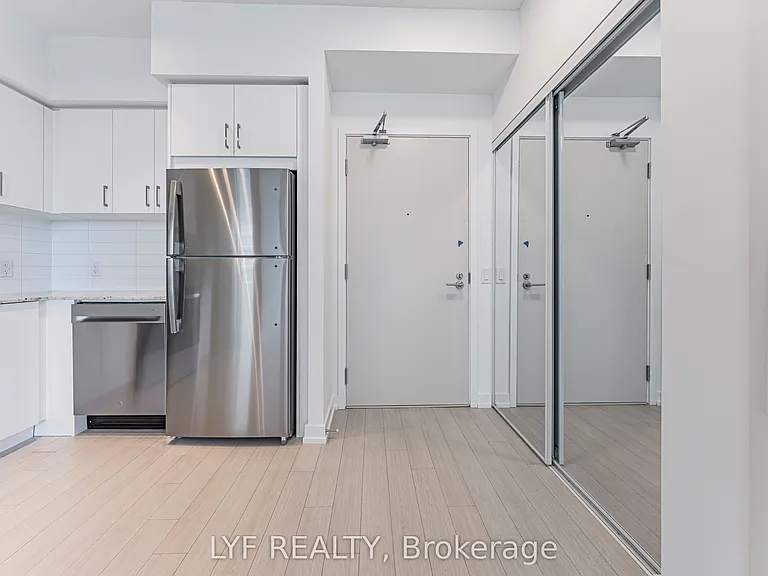 4010 Eglinton Ave W #922 — Photo 6
