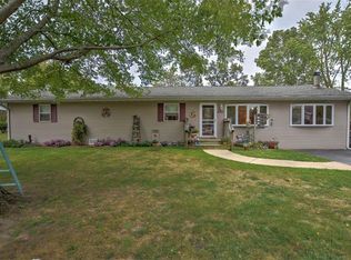 620 E Walnut St, Mount Zion, IL