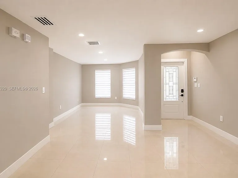 16354 SW 48th Ter — Photo 10