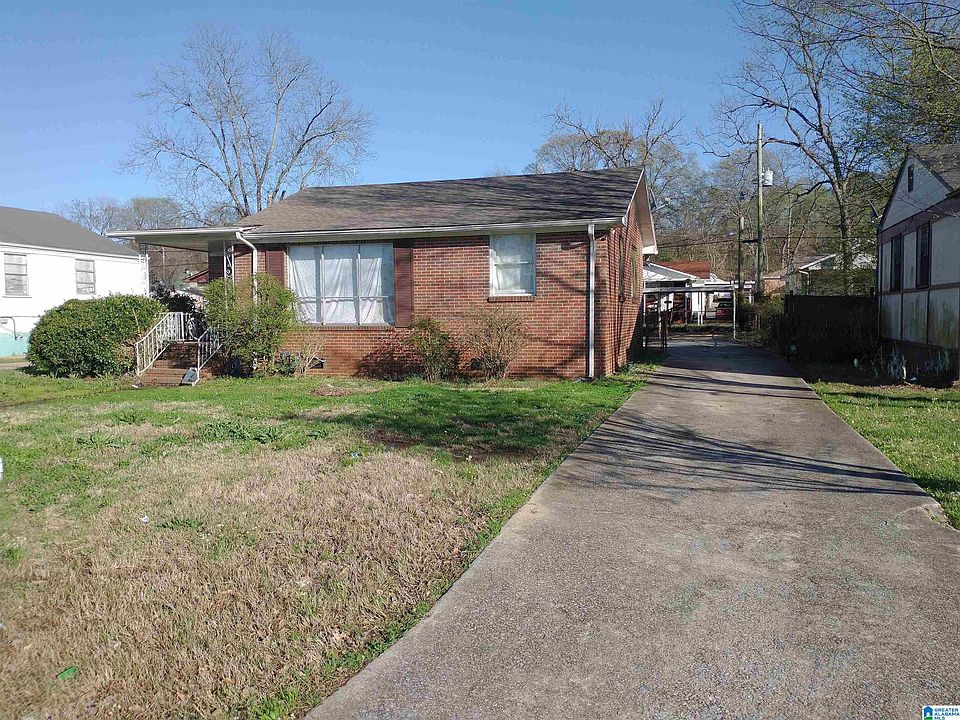 2nd image of 2011 Center Way S