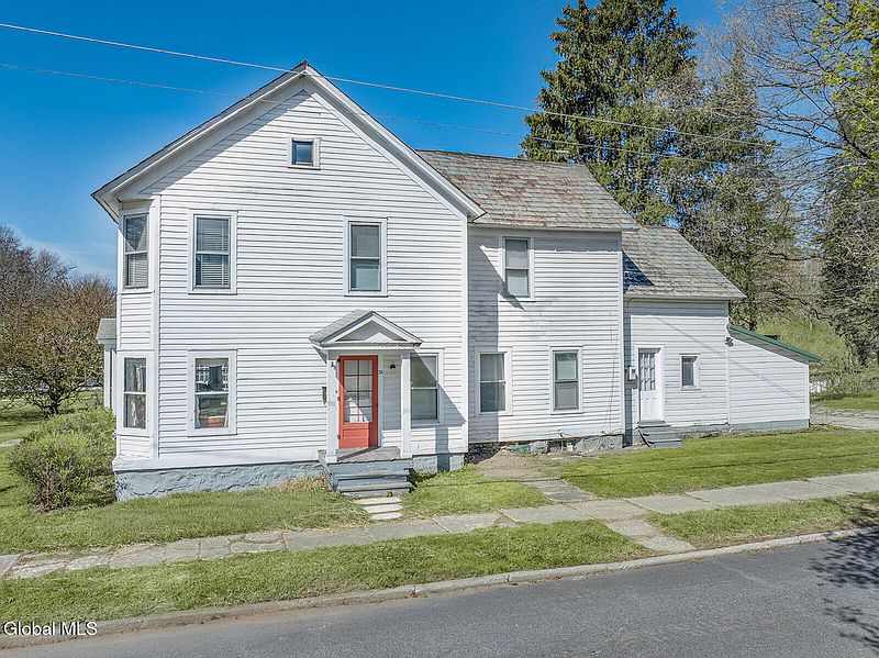 5th image of 24 Mowry Avenue