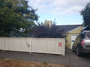 2837 12th Ave W, Seattle, WA 98119