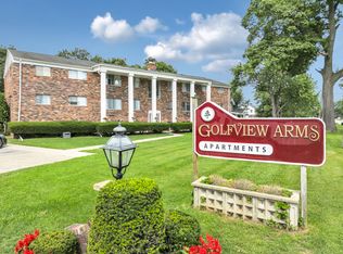 Legacy at Golfview LLC, Fort Gratiot, MI 48059