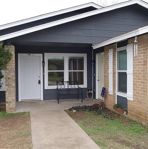 1st image of 905 E Leslie Cir #A