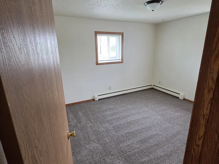 402 5th Ave E #312 — Photo 6